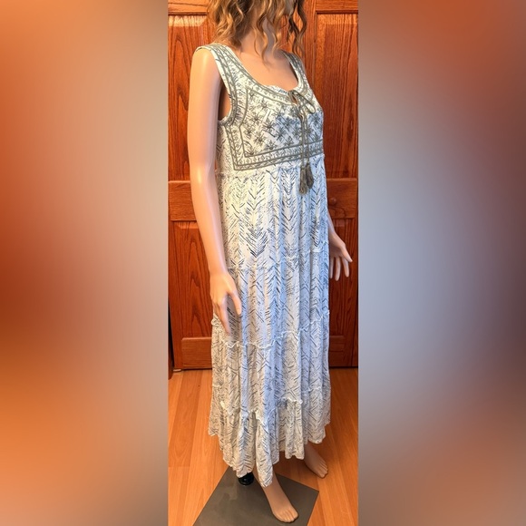 NWT Natura Women’s Size Small Maxi Bohemian Style Dress Green & Blue Sleeveless - Picture 4 of 16